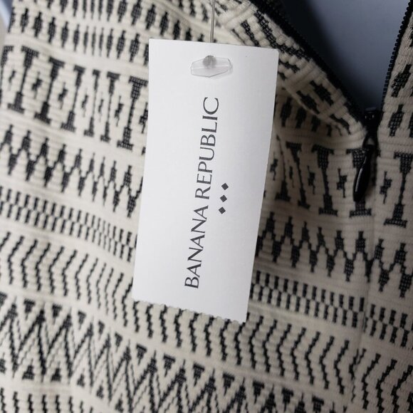 NWT Banana Republic Women's Sz 8 Grey/Ivory Tribal Slimming Pattern Dress (1509) - Picture 6 of 6